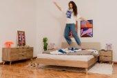 Bett Greg mit gepolstertem Kopfteil